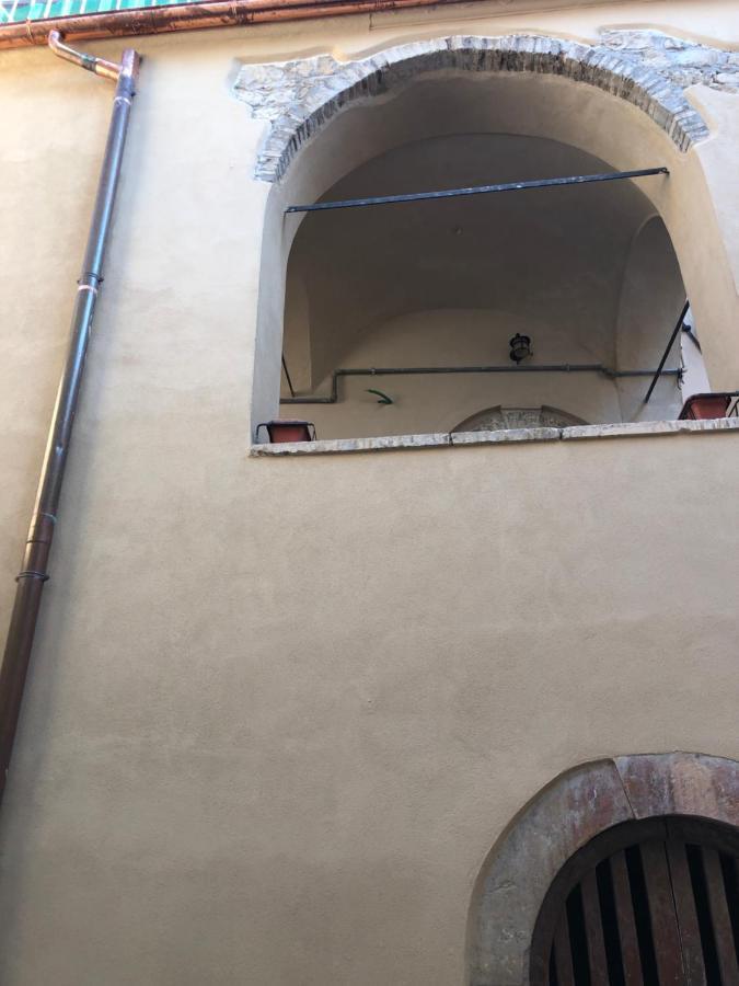 Il Minotauro B&B A 5 Minuti Da Popoli Vittorito Eksteriør bilde