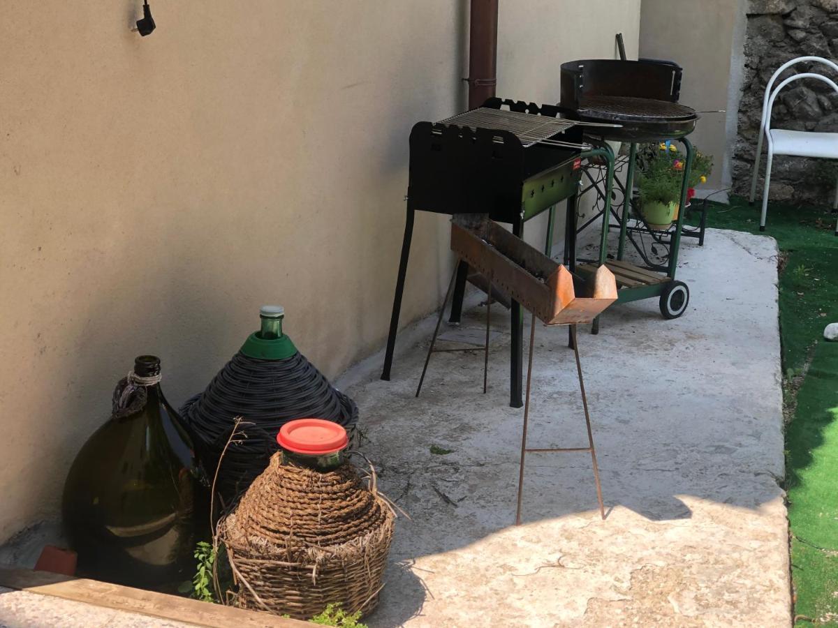 Il Minotauro B&B A 5 Minuti Da Popoli Vittorito Eksteriør bilde