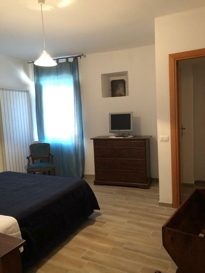Il Minotauro B&B A 5 Minuti Da Popoli Vittorito Eksteriør bilde